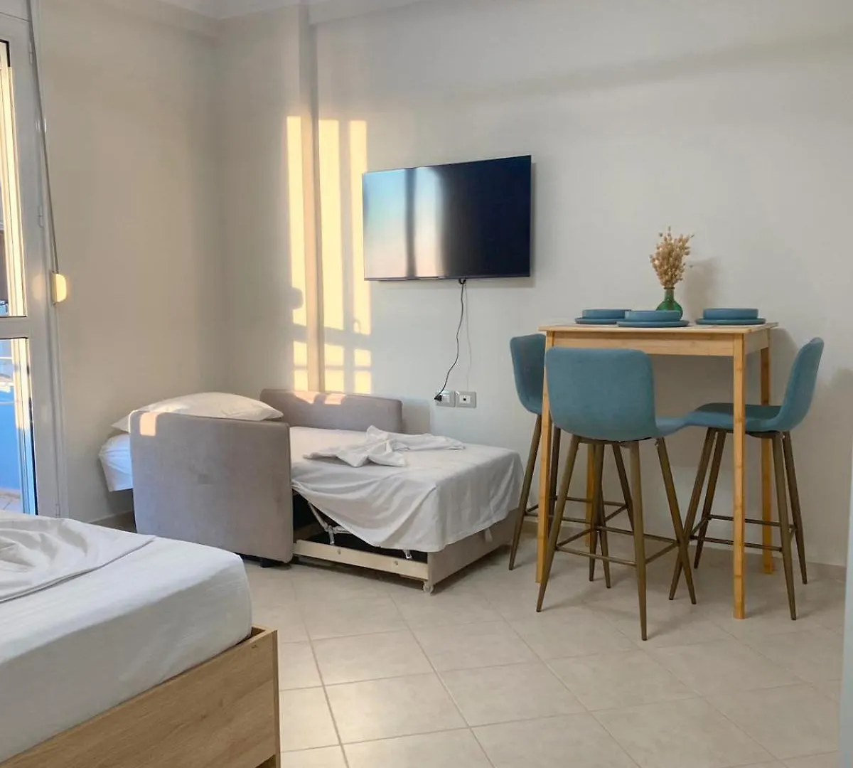 Apartament In Uje I Ftohte Vlore